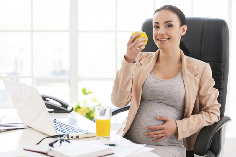 Отпуск по беременности и родам: зачисления, выплаты, правила ухода