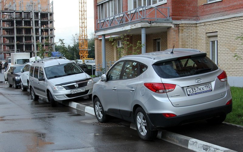 Штраф за парковку на тротуаре в 2021-2022 годах - Правовед.ру